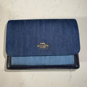COACH Foldover Belt Bag. The straps are also included and in good condition.